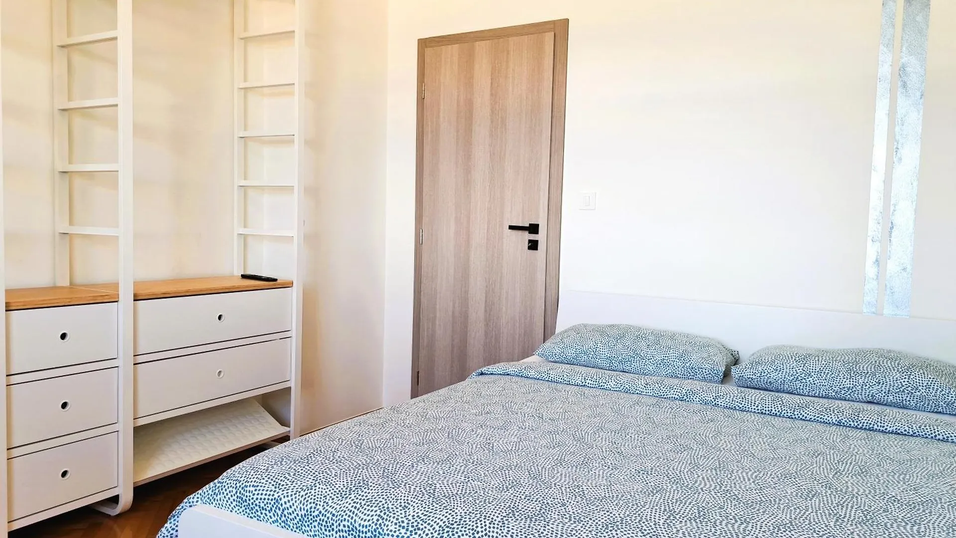 Apartment With A View Ρόβινι